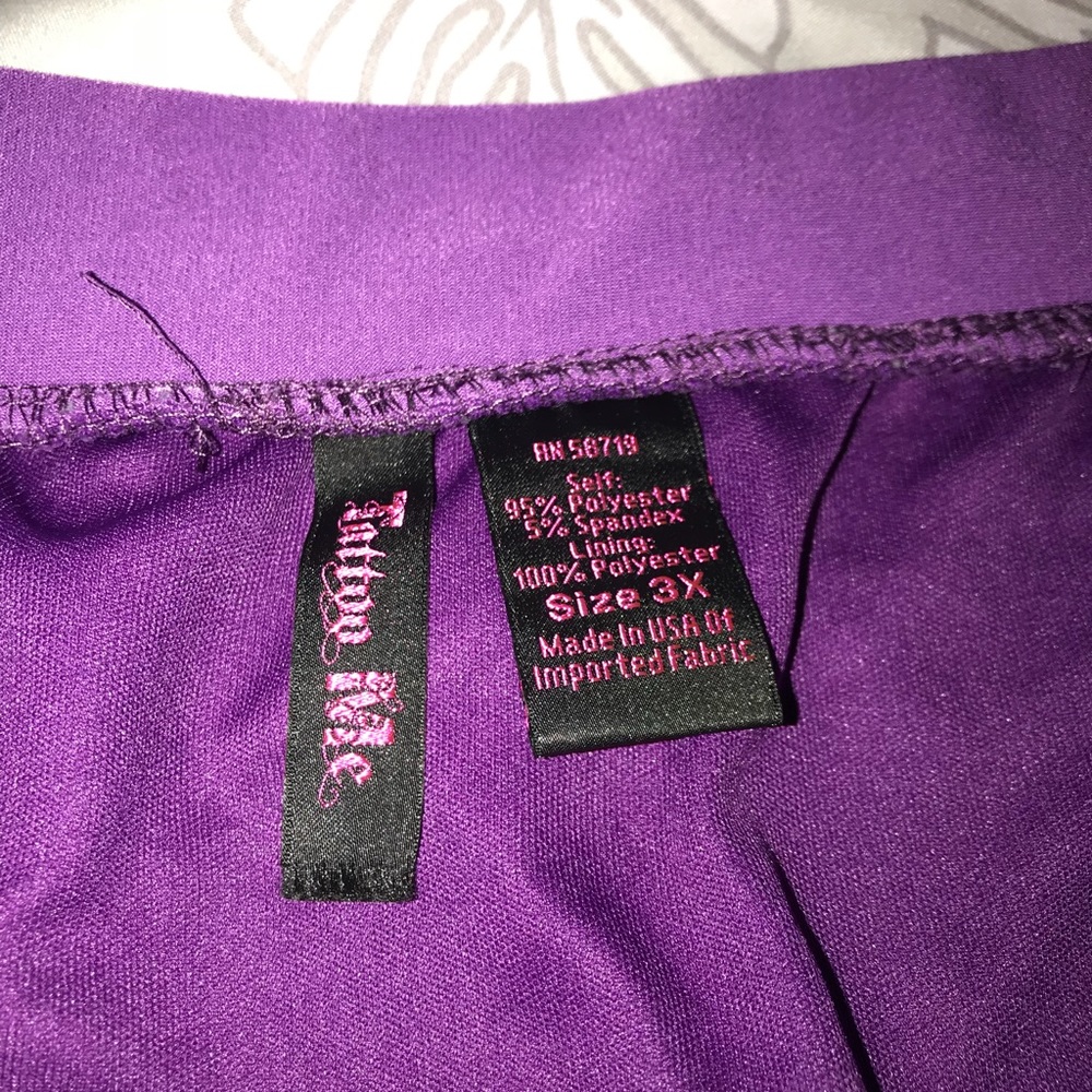 Plus Size Ruffle Skirt - Picture 3 of 4